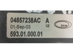 Recambio de faro antiniebla derecho para chrysler voyager (rg) 2.5 crd cat referencia OEM IAM 5930100001  