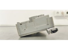 Recambio de caja reles / fusibles para fiat doblo 1.3 jtd 90 referencia OEM IAM 00519217590  