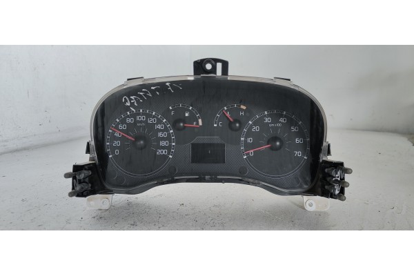 Recambio de cuadro instrumentos para fiat panda (169) 1.2 8v climbing 4x4 referencia OEM IAM 51711237  