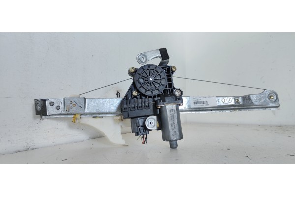 Recambio de elevalunas trasero derecho para ford mondeo berlina (ge) futura (d) referencia OEM IAM 0130821772  