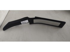 Recambio de molduras traseras para jaguar xf 3.0 v6 diesel cat referencia OEM IAM 8X23F13244  