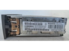 Recambio de sistema audio / radio cd para renault megane ii familiar 1.9 dci diesel referencia OEM IAM 8200256140  