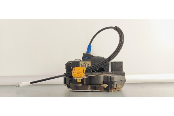 Recambio de cerradura puerta delantera izquierda para opel astra j lim. 1.6 cdti referencia OEM IAM 13579522  