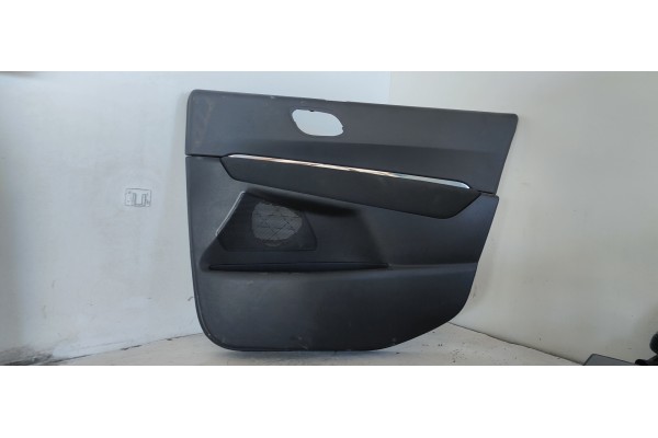 Recambio de guarnecido puerta delantera derecha para peugeot 3008 allure referencia OEM IAM   