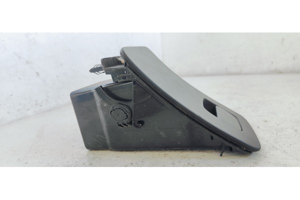 Recambio de guantera para volvo s90 lim. 2.0 d turbo 150 fap referencia OEM IAM 31366376  