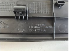 Recambio de molduras delanteras para jaguar xf 2.0 turbo cat referencia OEM IAM 8X2313201AF  