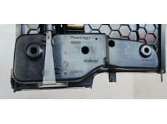 Recambio de cenicero para volvo s90 lim. 2.0 d turbo 150 fap referencia OEM IAM 31377381  