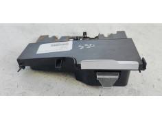 Recambio de cenicero para volvo s90 lim. 2.0 d turbo 150 fap referencia OEM IAM 31377381  