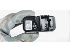 Recambio de mando elevalunas trasero derecho para opel insignia berlina 1.6 cdti 136 fap referencia OEM IAM 23343983  