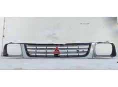 Recambio de rejilla delantera para mitsubishi l 200 (k6/7) 2.5 td cat referencia OEM IAM   