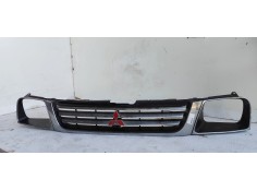 Recambio de rejilla delantera para mitsubishi l 200 (k6/7) 2.5 td cat referencia OEM IAM   