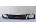 Recambio de rejilla delantera para mitsubishi l 200 (k6/7) 2.5 td cat referencia OEM IAM   