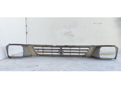 Recambio de rejilla delantera para mitsubishi l 200 (k6/7) 2.5 td cat referencia OEM IAM   
