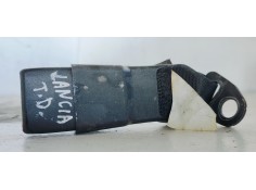 Recambio de enganche cinturon trasero derecho para lancia thema 3.0jtd 240 fap referencia OEM IAM 1HZ141X9AD  
