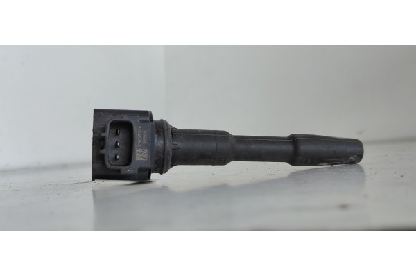 Recambio de bobina encendido para renault megane iii berlina 5 p 1.2 16v referencia OEM IAM 224332428R  