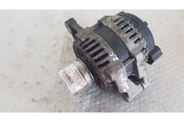 Recambio de alternador para opel insignia berlina 2.0cdti 130 fap referencia OEM IAM 13502583  