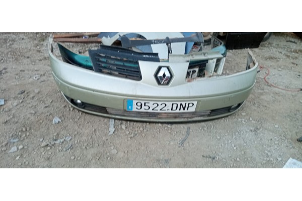 Recambio de paragolpes delantero para renault espace iv (jk0) 2.0 dci diesel fap cat referencia OEM IAM   