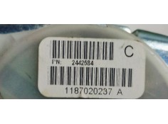 Recambio de cinturon seguridad trasero central para lancia thema 3.0jtd 240 fap referencia OEM IAM P1VJ471X9AB  