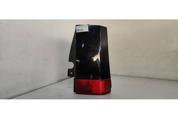 Recambio de faro antiniebla trasero derecho para opel meriva 1.6 16v referencia OEM IAM 13130028 89398252 088506