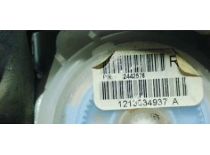 Recambio de cinturon seguridad trasero derecho para lancia thema 3.0jtd 240 fap referencia OEM IAM P1HU13DX9AD  