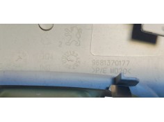 Recambio de luz interior para peugeot 3008 1.6hdi 112 fap referencia OEM IAM 9681370177  