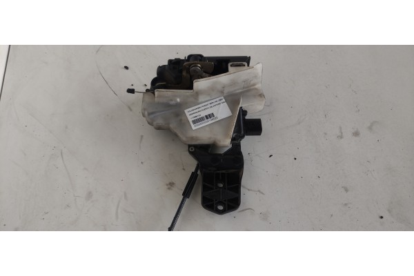 Recambio de cerradura puerta delantera izquierda para volkswagen passat berlina (3b3) 1.6 referencia OEM IAM 117666104  