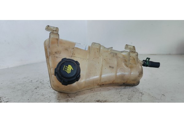 Recambio de deposito expansion para mercedes-benz citan (w415) combi break referencia OEM IAM 8200455786  