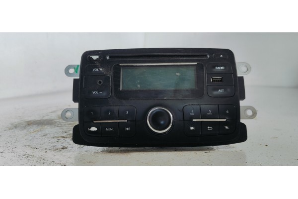 Recambio de sistema audio / radio cd para dacia logan ii 1.5dci 90 fap referencia OEM IAM 281155248R  