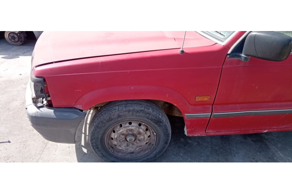 Recambio de aleta delantera izquierda para mazda b-serie cab plus 4x4 (uf) 2.5 diesel referencia OEM IAM   