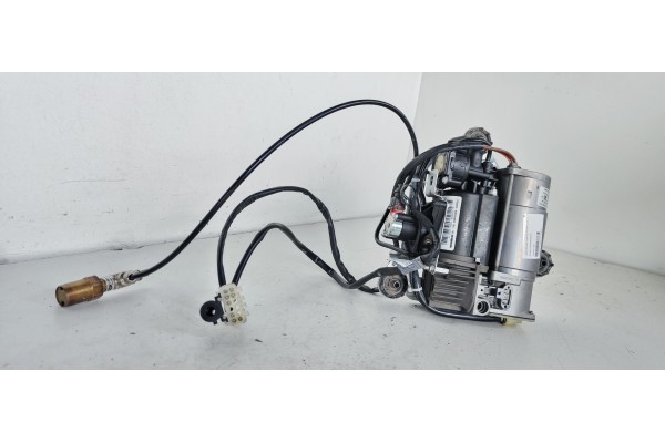 Recambio de bomba suspension para land rover range rover (lm) v8 se referencia OEM IAM 4430201921  