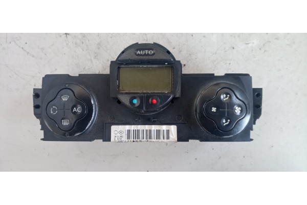 Recambio de mando climatizador para renault scenic ii confort authentique referencia OEM IAM 8200344842  