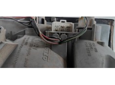 Recambio de piloto trasero derecho para mazda b-serie (un) 2.5 diesel referencia OEM IAM 22061471 89058 