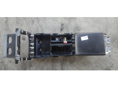 Recambio de apoyabrazos central para jaguar xf 3.0 v6 diesel cat referencia OEM IAM 8X2319C166AB  