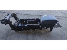 Recambio de apoyabrazos central para jaguar xf 3.0 v6 diesel cat referencia OEM IAM 8X2319C166AB  