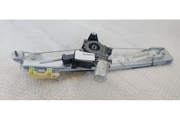 Recambio de elevalunas trasero derecho para opel insignia berlina 1.6 cdti 136 fap referencia OEM IAM   