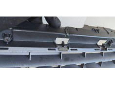 Recambio de rejilla delantera para audi a6 berlina (4f2) 2.0 16v tfsi referencia OEM IAM 4F0853651S  