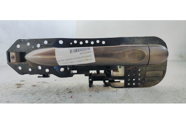 Recambio de maneta exterior trasera izquierda para renault grand scenic iii 1.4 tce referencia OEM IAM   