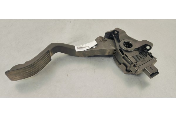 Recambio de pedal acelerador para peugeot 308 sport referencia OEM IAM 9681530380  
