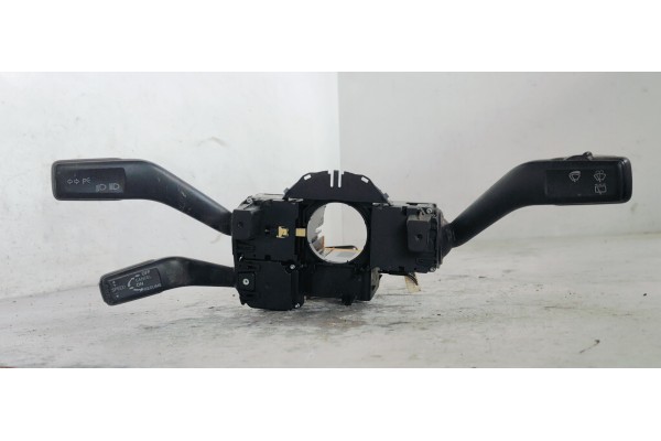 Recambio de mando multifuncion para volkswagen passat variant (3c5) advance plus referencia OEM IAM 3C9953513B  