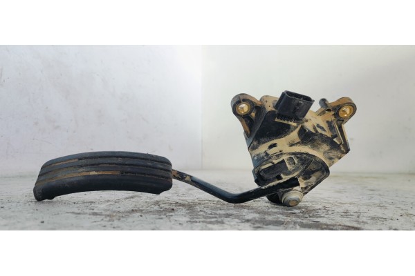 Recambio de pedal acelerador para mercedes-benz citan (w415) combi break referencia OEM IAM 8200436878  