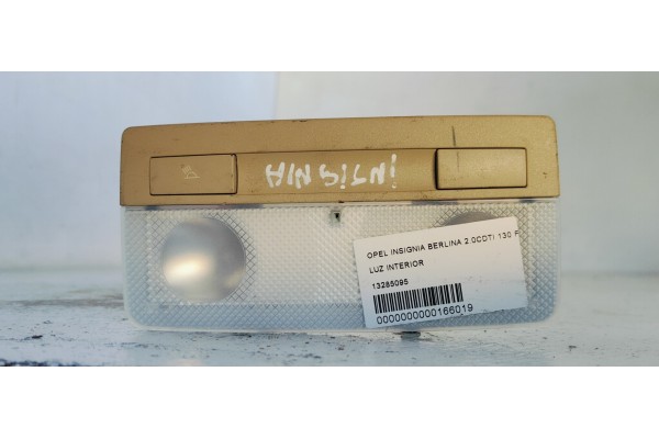 Recambio de luz interior para opel insignia berlina 2.0cdti 130 fap referencia OEM IAM 13285095  