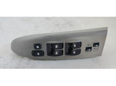 MANDO ELEVALUNAS DELANTERO IZQUIERDO 935704D220 