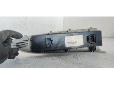 Recambio de mando elevalunas delantero izquierdo para kia carnival 2.9 crdi cat referencia OEM IAM 935704D220  