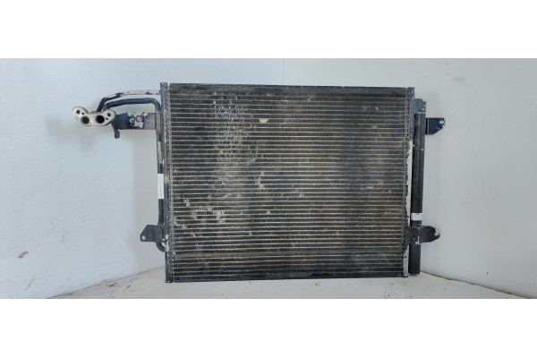 Recambio de condensador / radiador aire acondicionado para volkswagen touran (1t1) trendline referencia OEM IAM 1T0820411B  