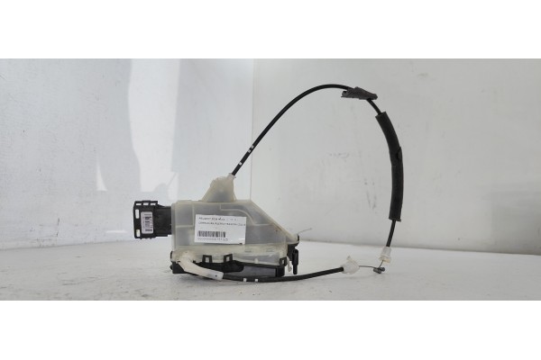 Recambio de cerradura puerta trasera izquierda para peugeot 3008 allure referencia OEM IAM   