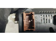 Recambio de pantalla multifuncion para peugeot 207 sport referencia OEM IAM 9676655380  