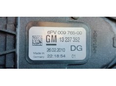 Recambio de pedal acelerador para opel insignia berlina 2.0cdti 130 fap referencia OEM IAM 13237352  