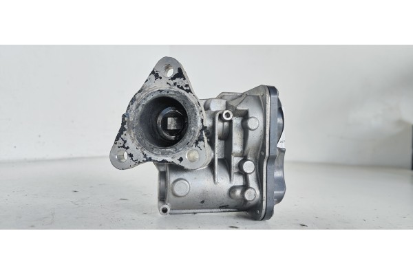 Recambio de valvula egr para renault scenic iii 1.5 dci diesel fap referencia OEM IAM H8201143495  