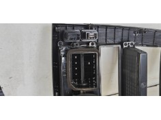 Recambio de pantalla multifuncion para hyundai tucson (jm) 2.0 crdi cat referencia OEM IAM 945102E000  