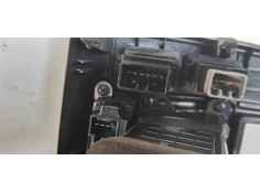 Recambio de pantalla multifuncion para hyundai tucson (jm) 2.0 crdi cat referencia OEM IAM 945102E000  